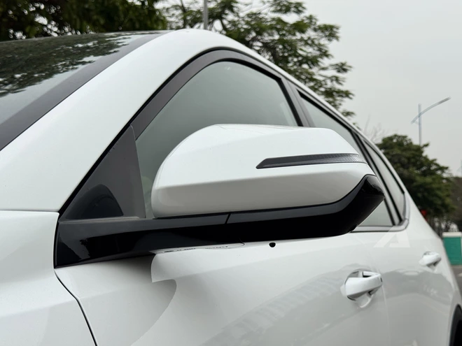 VF MPV 7 - Ảnh 5