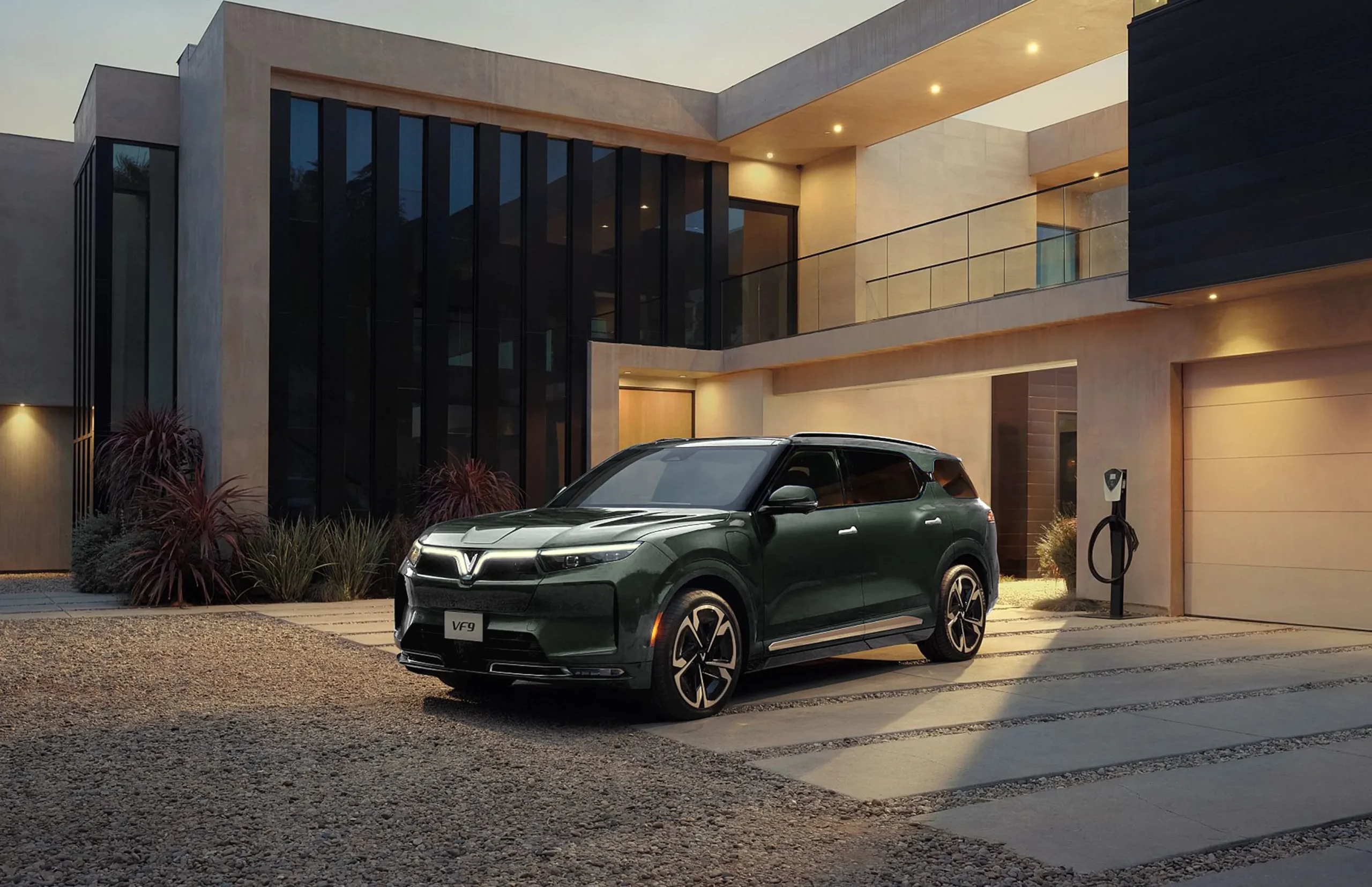 VinFast VF9 – SUV điện 7 chỗ cao cấp